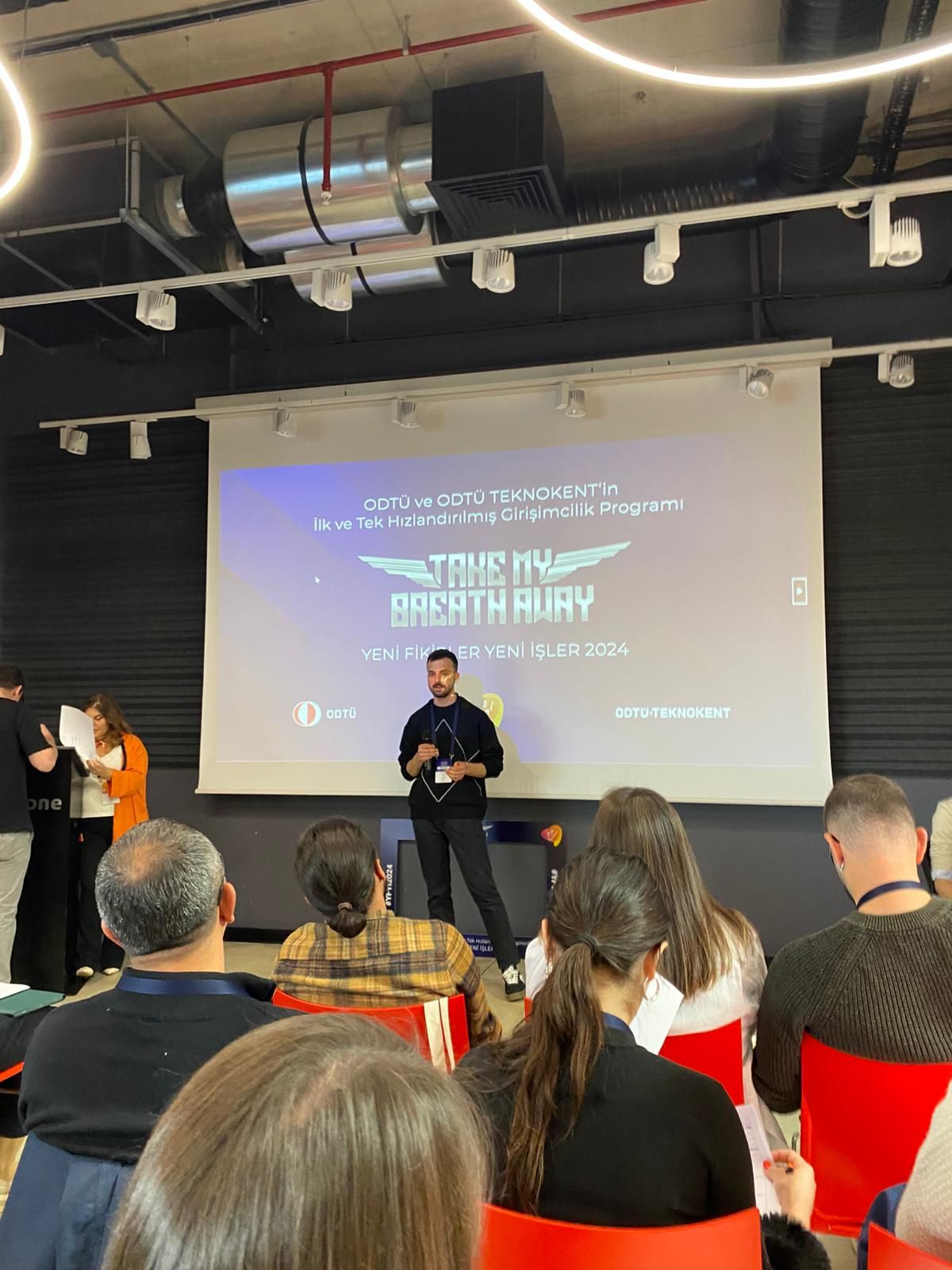 YFYİ Programında EAI Wisdom Sunumu